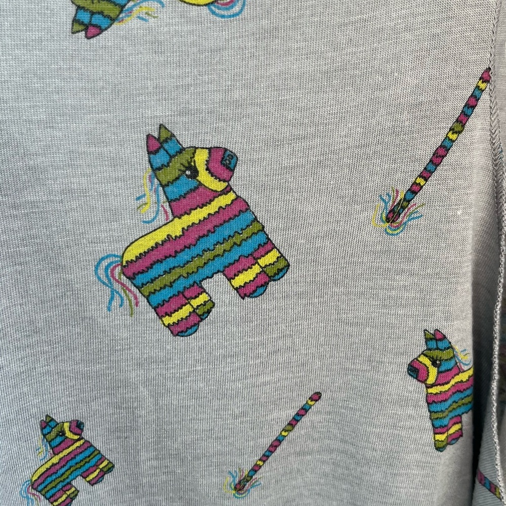 Weekend Soul Piñata Tank Top - Picture 3 of 4